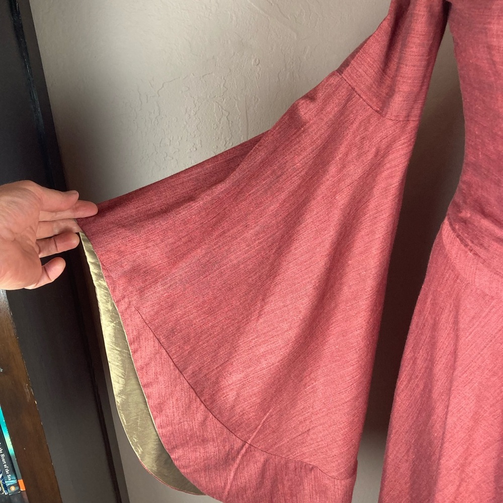 Custom Made Medieval Renaissance Fantasy Costume - Cersei - Game of Thrones - Picture 14 of 17